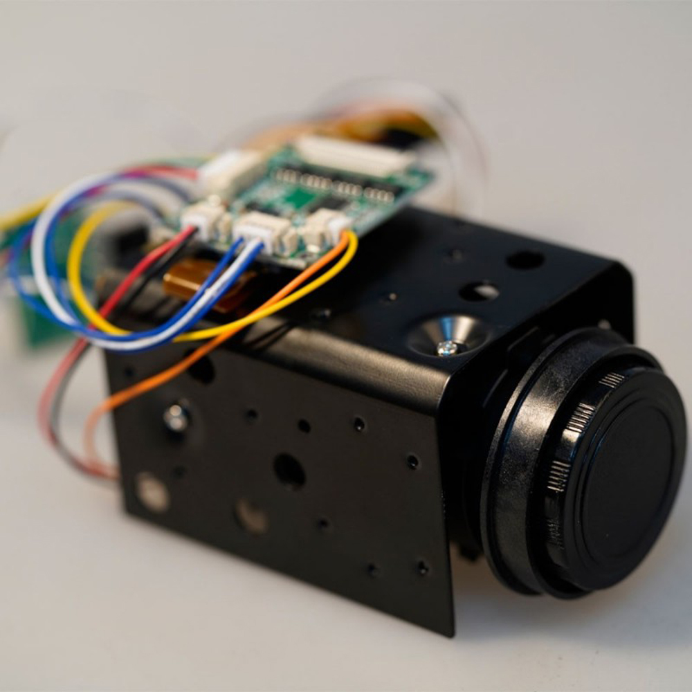 Камера для FPV дрона Foxeer 30x Zoom 700TVL CMOS з 30-кратним зумом та PWM-керуванням — изображение 6
