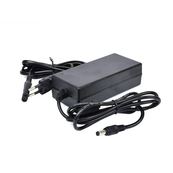Комплект відеоспостереження внутрішній 2 Мп: відеореєстратор DH-XVR4104C-I, 4 камери HAC-HDW1200MP-0280B, жорсткий диск, блок живлення, розгалуджувач живлення, 4 BNC-power кабелі — изображение 5
